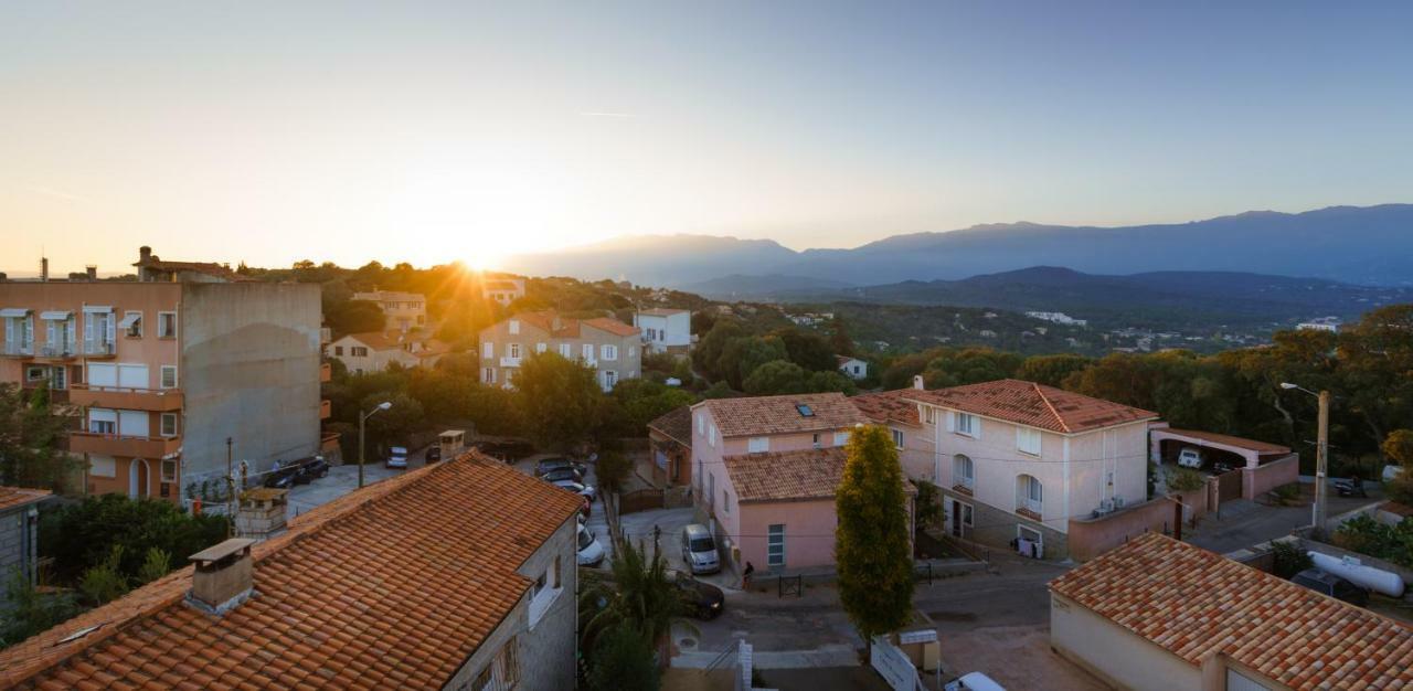 Citta Di Lume Suites & Lofts Porto-Vecchio  Exterior photo